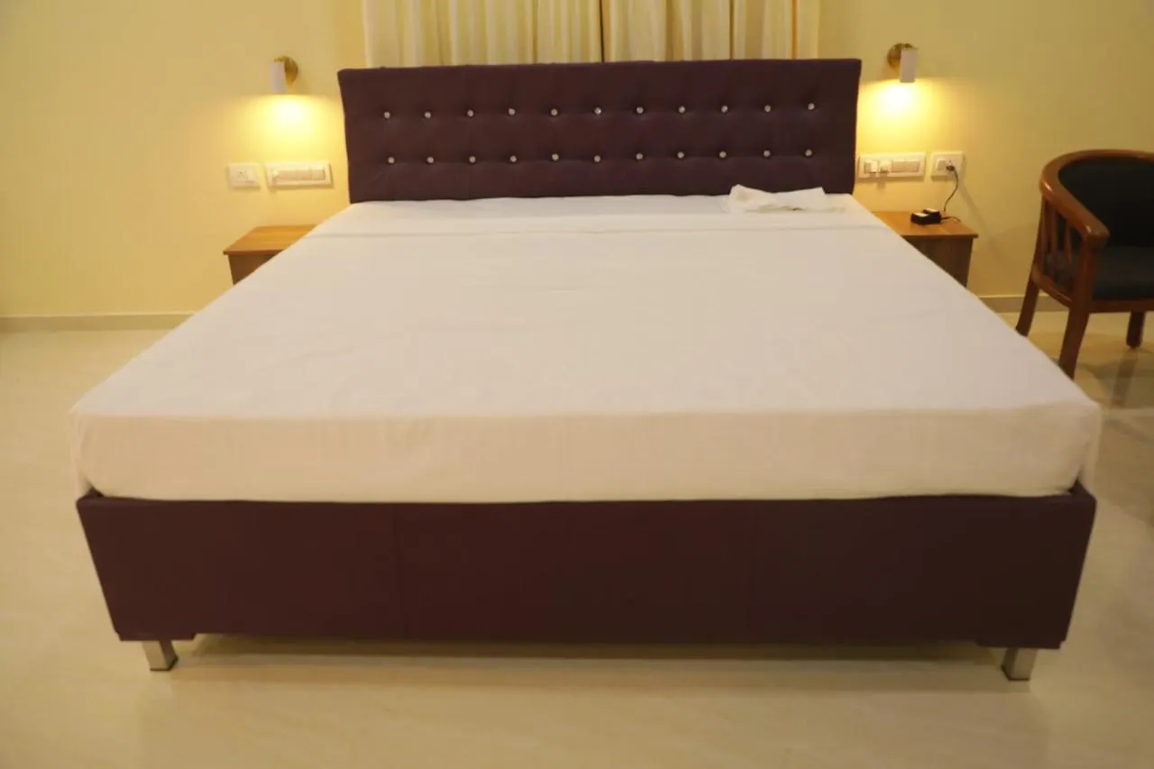 La Mira Beach Resort India